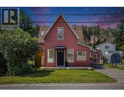 10 NEILSON STREET, McNab/Braeside, Ontario