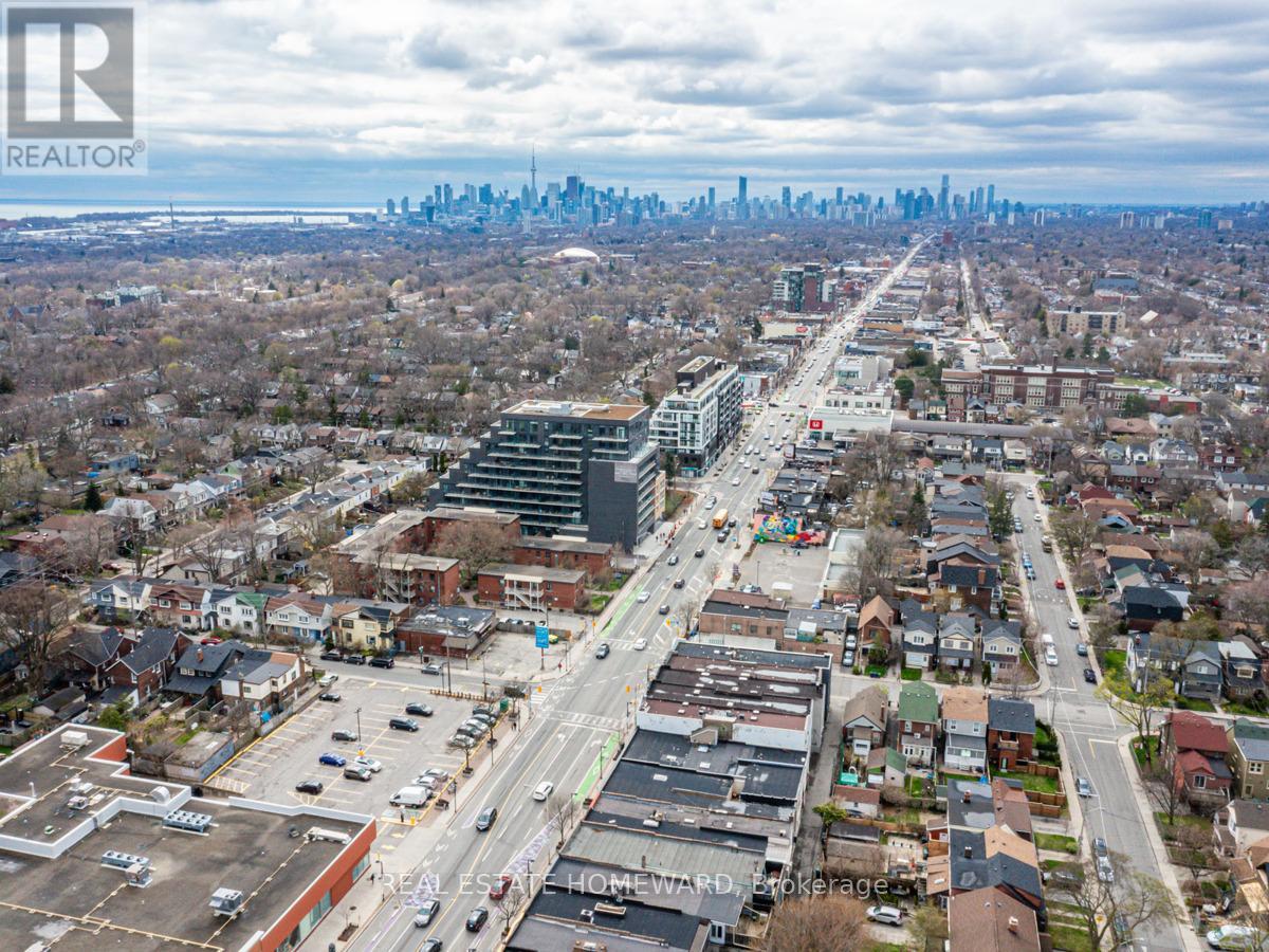 2438 Danforth Avenue, Toronto, Ontario  M4C 1K9 - Photo 7 - E12262068