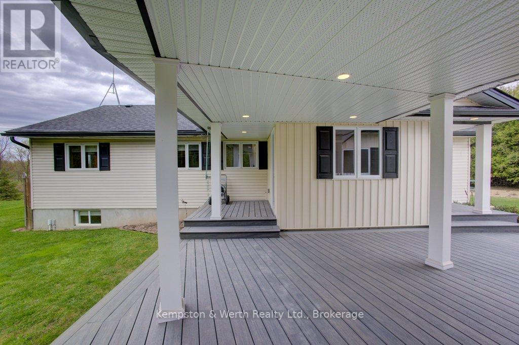 112 Old Bridge Road S, West Grey, Ontario  N4N 3B8 - Photo 26 - X12129544
