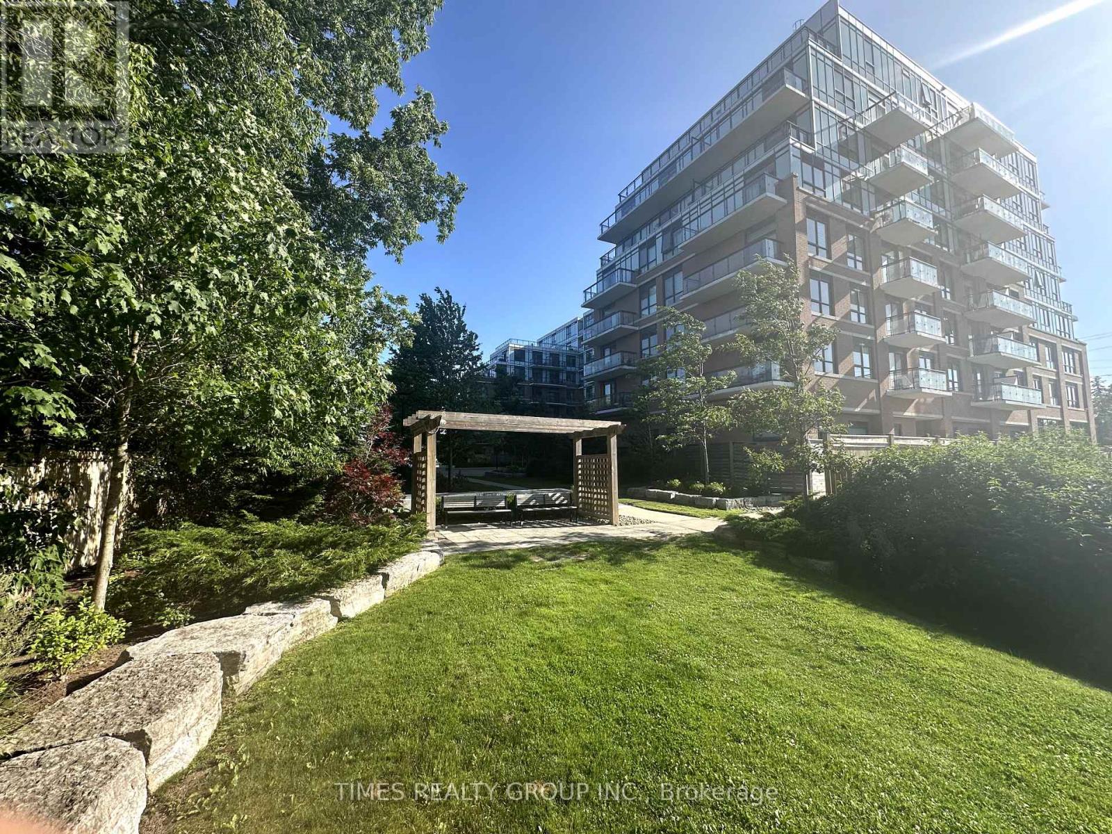 301 - 11611 Yonge Street, Richmond Hill (Westbrook), Ontario  L4E 1G2 - Photo 18 - N12261880
