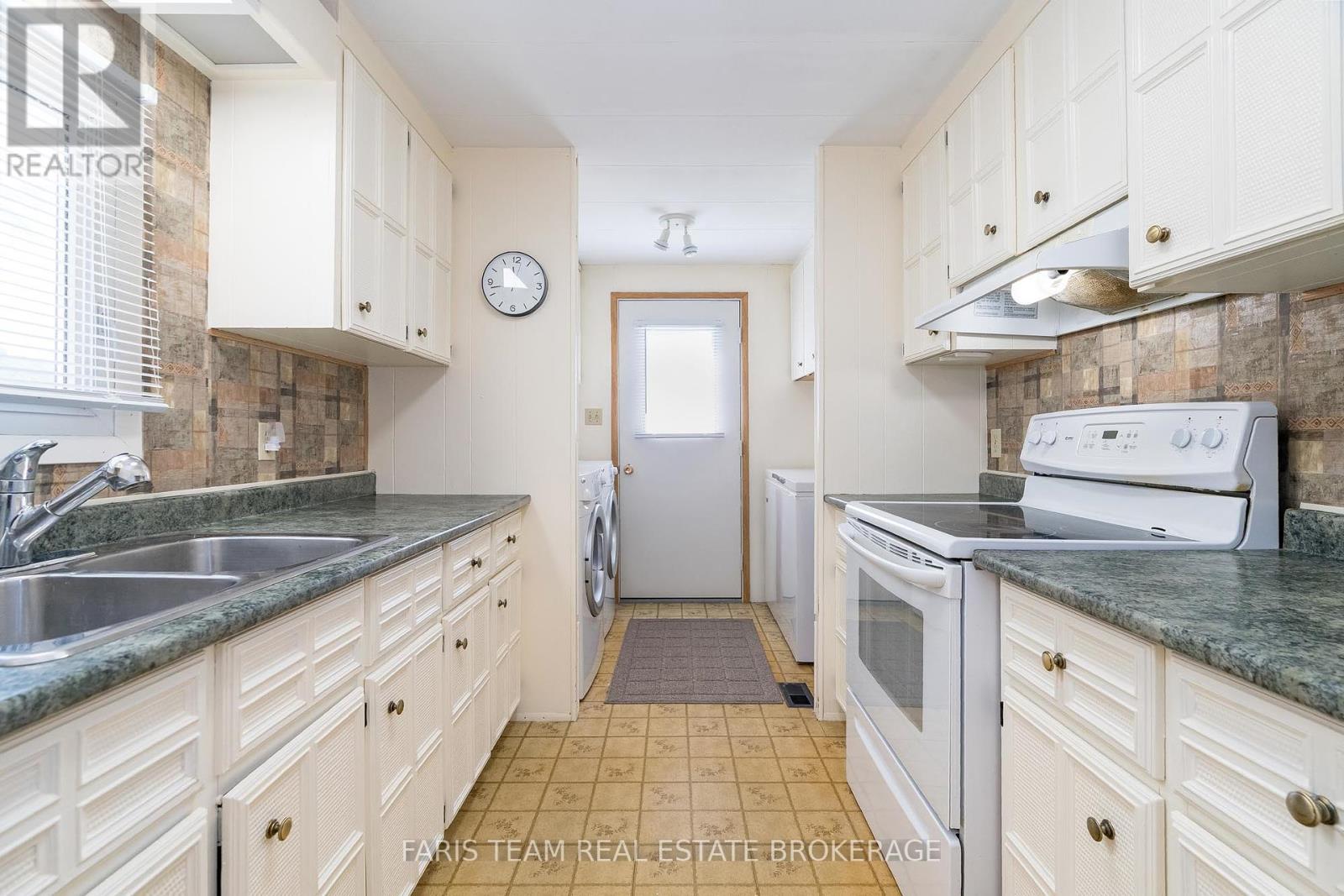 Property at 19 MIMOSA DRIVE image 4