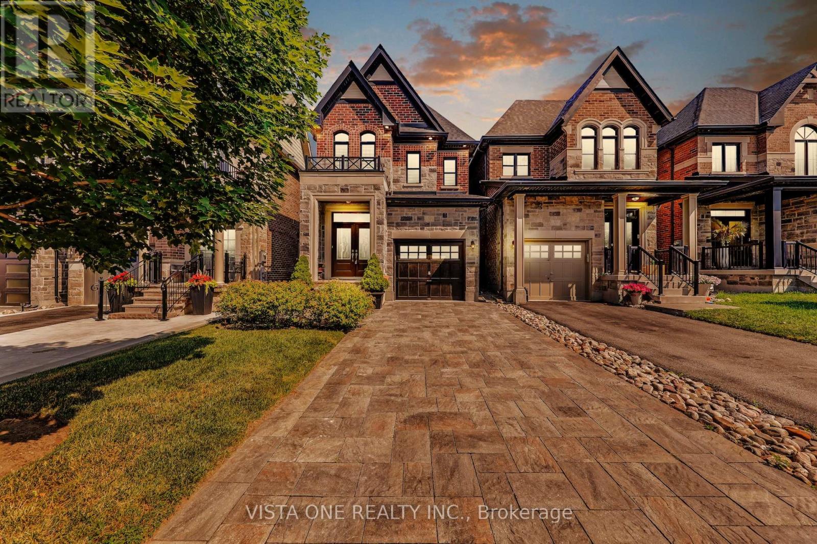 Property at 26 ZENITH AVENUE image 2