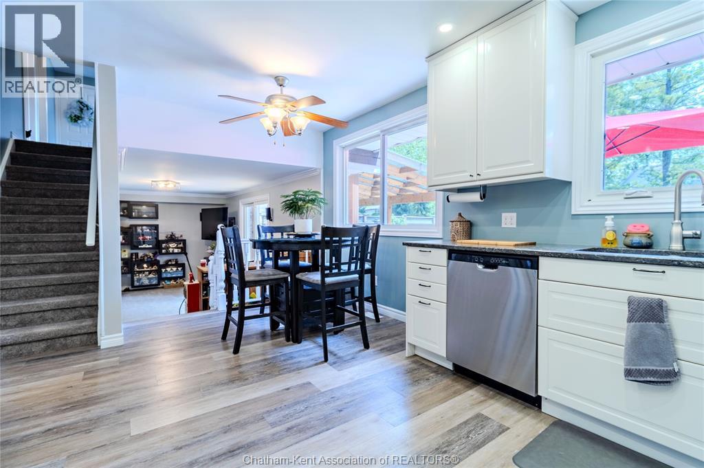 39 Parkwood Drive, Chatham, Ontario  N7M 2B1 - Photo 14 - 25016592