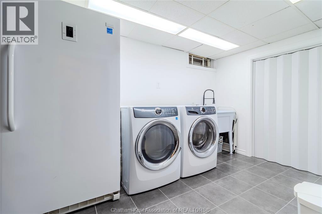 39 Parkwood Drive, Chatham, Ontario  N7M 2B1 - Photo 36 - 25016592