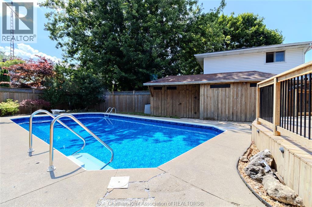 39 Parkwood Drive, Chatham, Ontario  N7M 2B1 - Photo 42 - 25016592