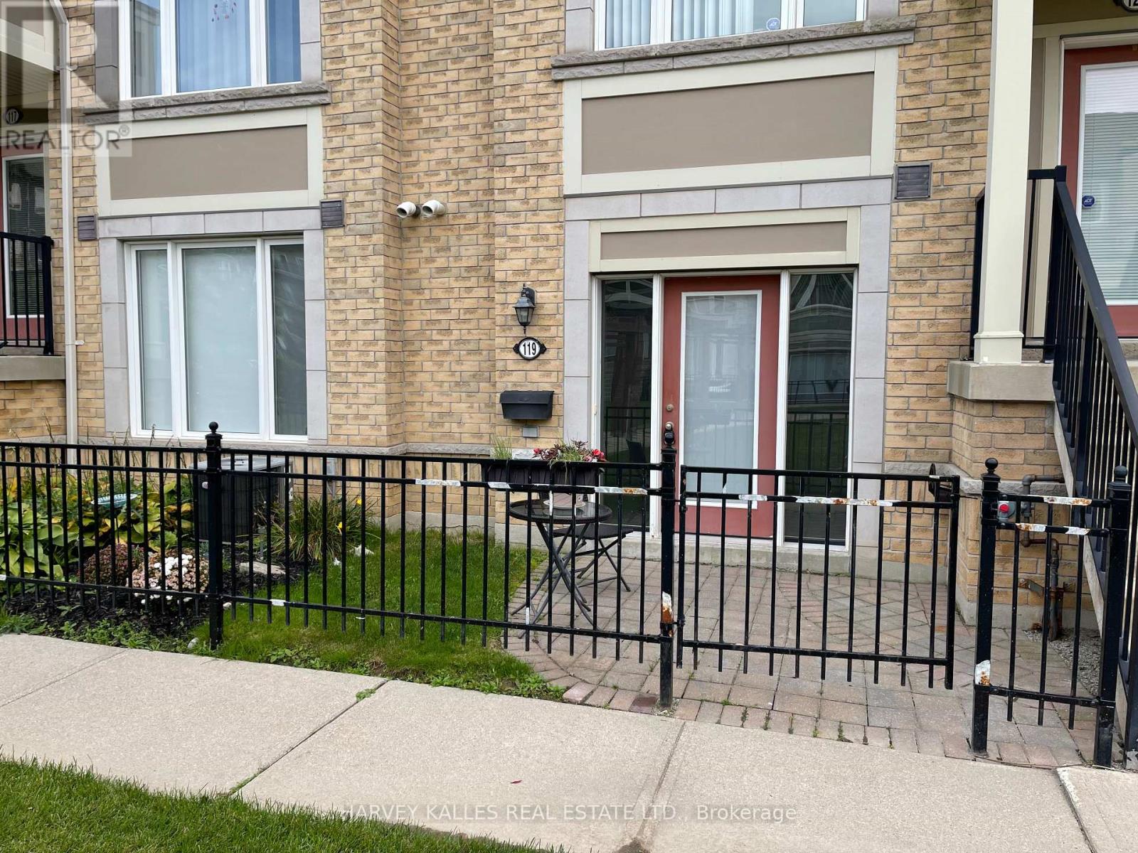 119 - 3050 Erin Centre Boulevard, Mississauga, Ontario  L5M 0P5 - Photo 1 - W12261897