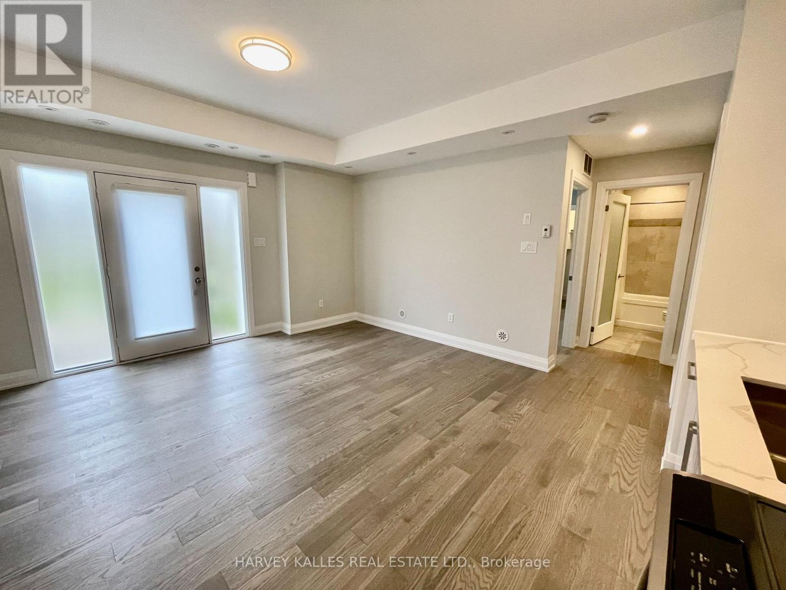 119 - 3050 Erin Centre Boulevard, Mississauga, Ontario  L5M 0P5 - Photo 4 - W12261897