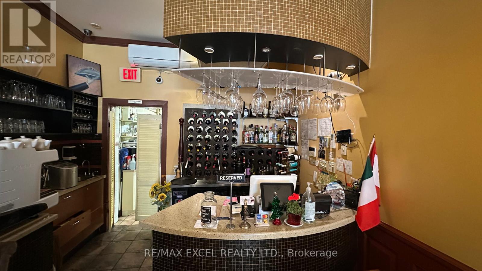 Property at 2372 BLOOR STREET W image 3
