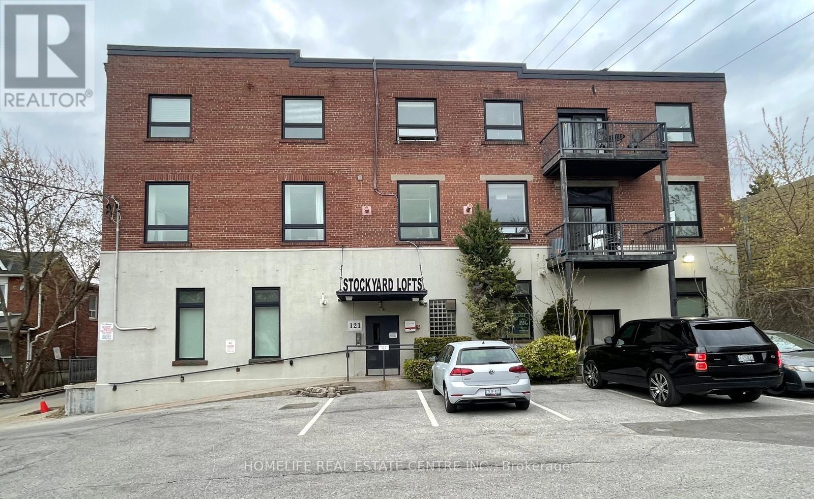 1 - 121 Prescott Avenue, Toronto (Weston-Pellam Park), Ontario  M6N 3G8 - Photo 1 - W12261950