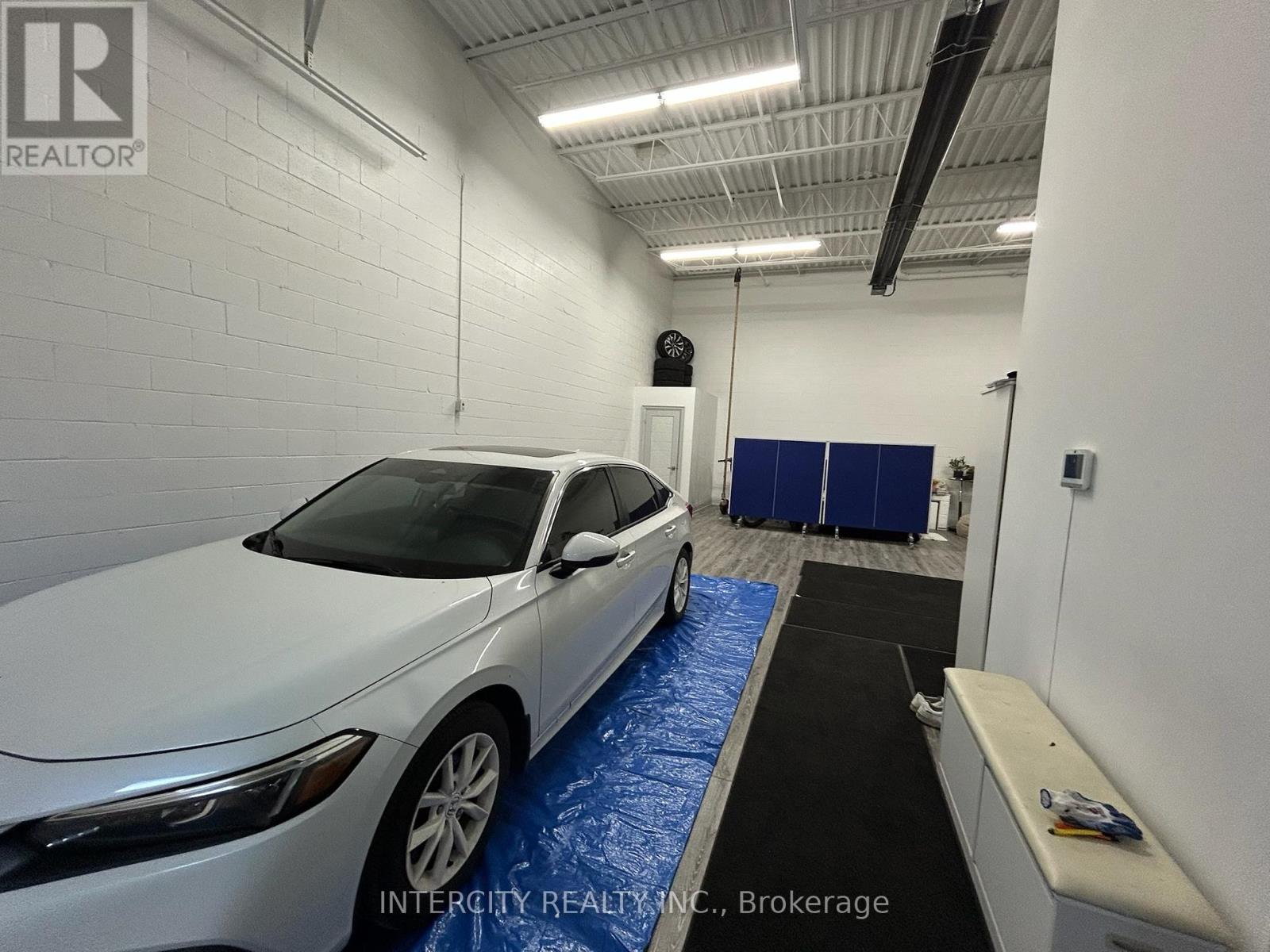 9 - 100 Turbine Drive, Toronto, Ontario  M9L 2S2 - Photo 10 - W12262088
