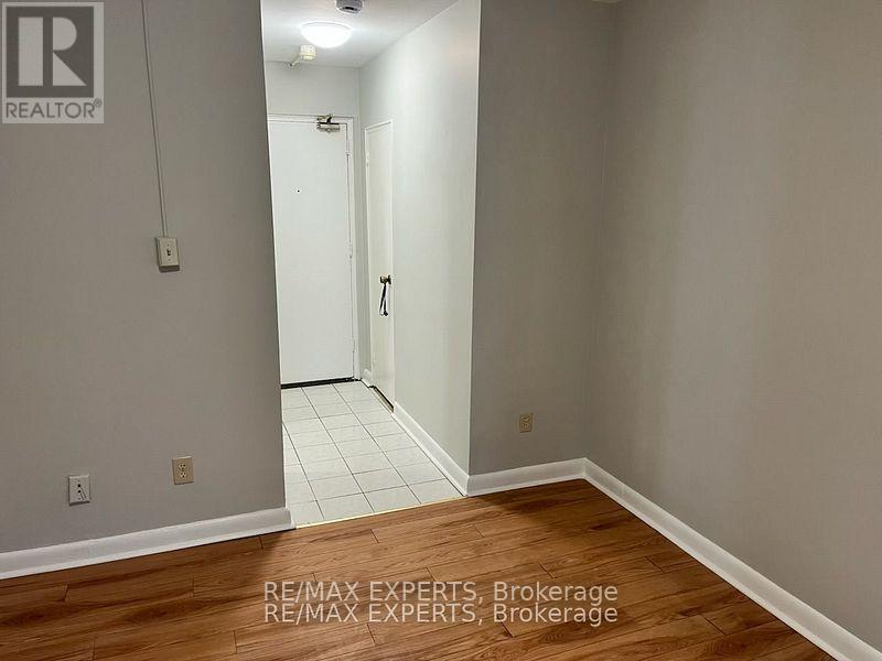 102 - 3261a Lake Shore Boulevard W, Toronto, Ontario  M8V 1M2 - Photo 4 - W12262191