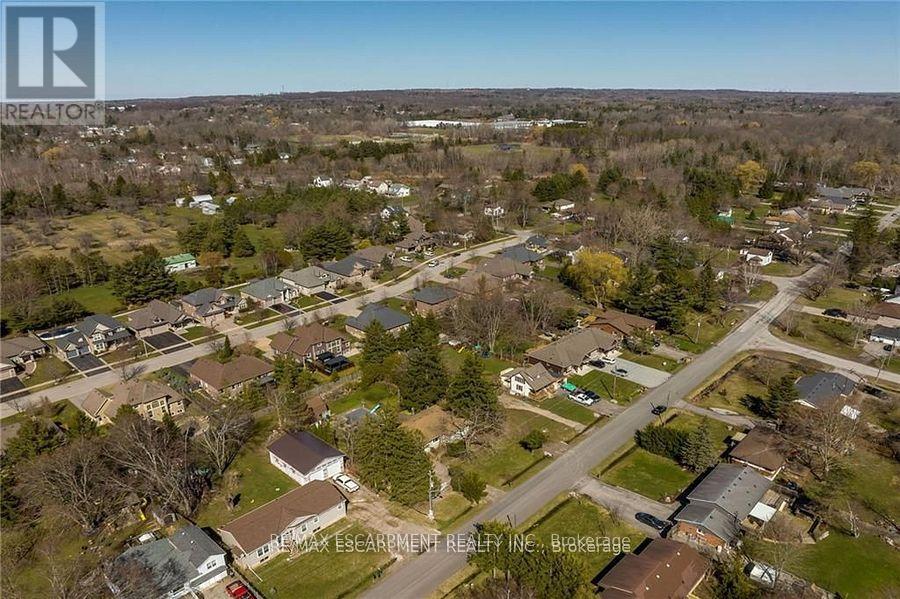 815 Foss Road, Pelham, Ontario  L0S 1C0 - Photo 14 - X12262120