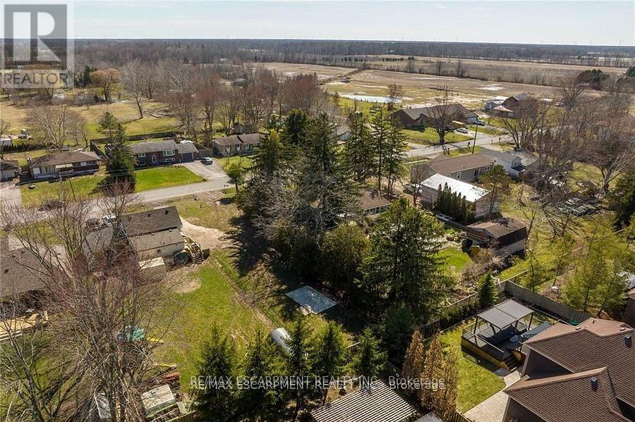 815 Foss Road, Pelham, Ontario  L0S 1C0 - Photo 9 - X12262120