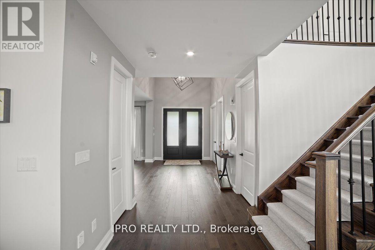 Property at 138 CREEKWOOD COURT E image 4
