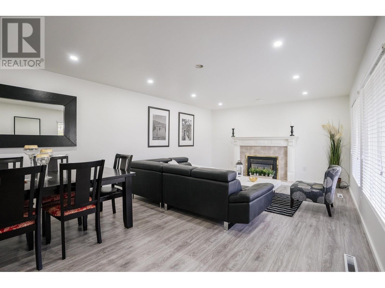 Property at 2813 ST JOHNS STREET image 4