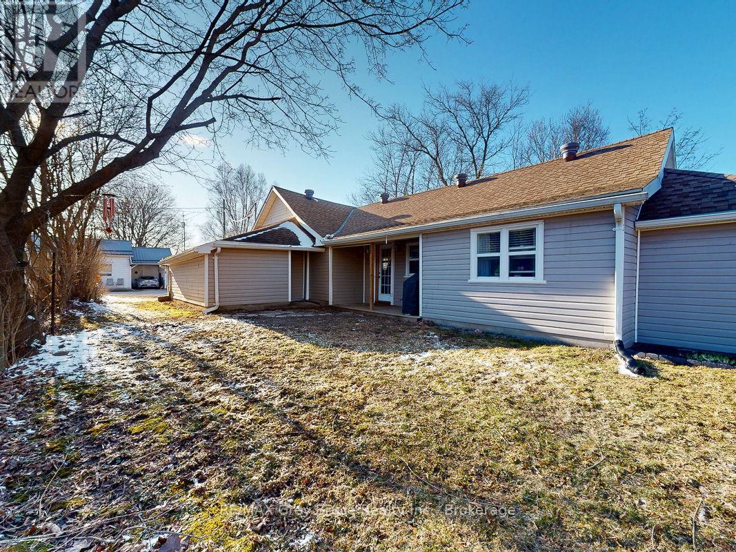 523 Tyson Street, South Bruce Peninsula, Ontario  N0H 2T0 - Photo 40 - X12262256