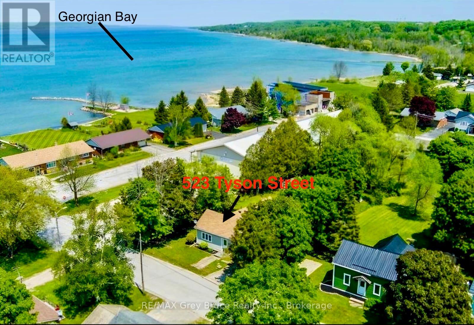 523 Tyson Street, South Bruce Peninsula, Ontario  N0H 2T0 - Photo 7 - X12262256