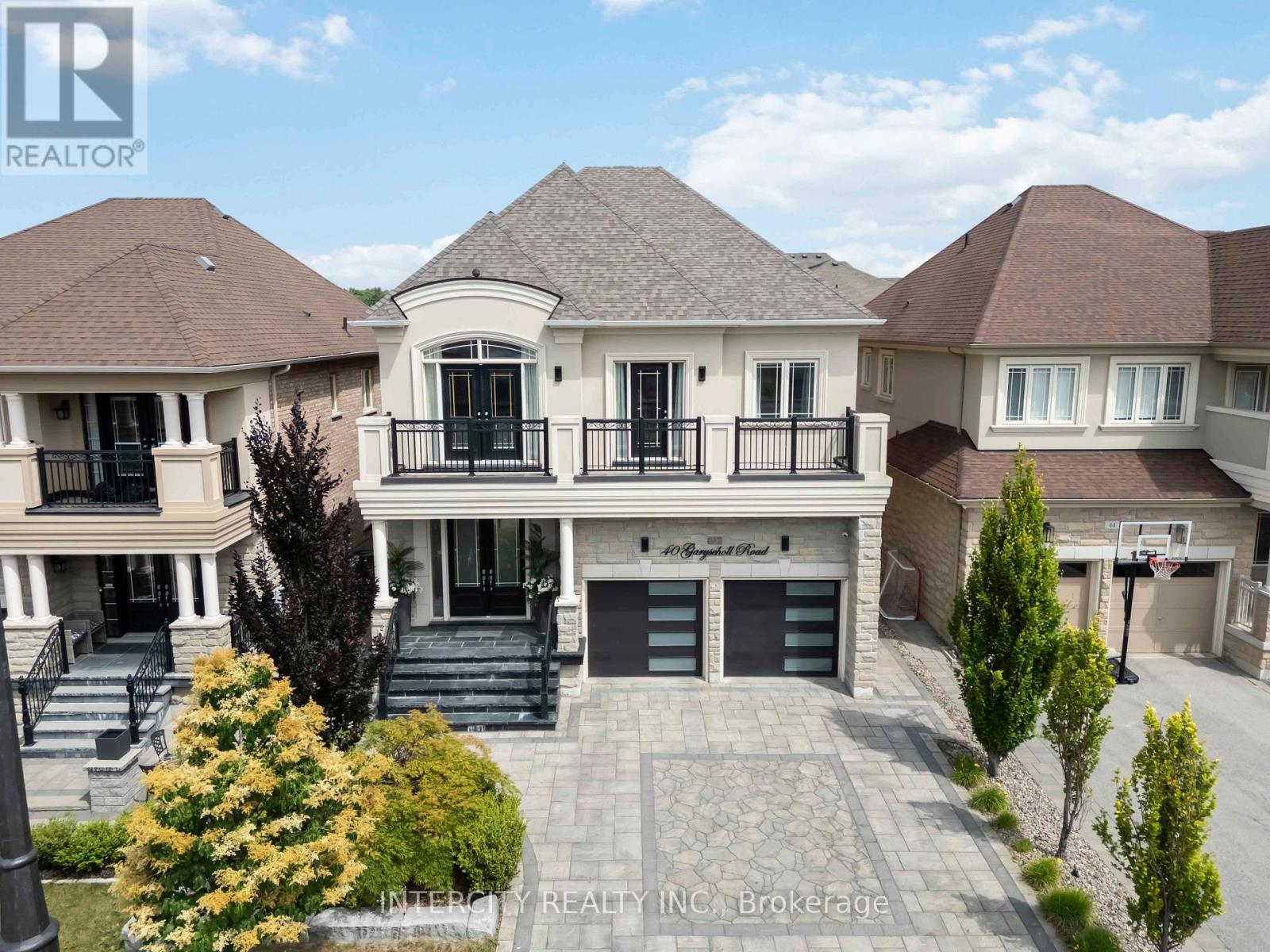 Property at 40 GARYSCHOLL ROAD image 2