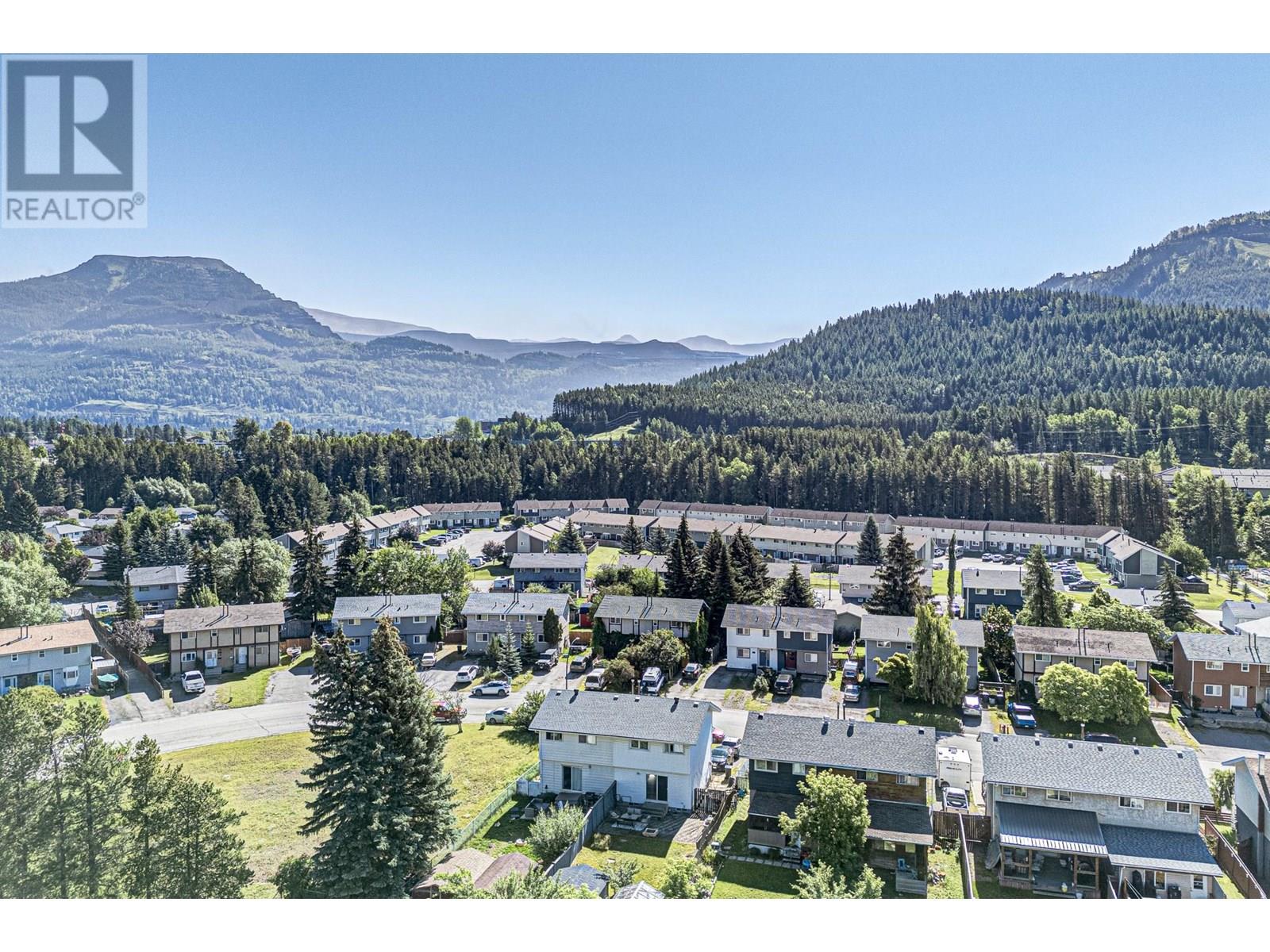 423B Mountain Ash Crescent