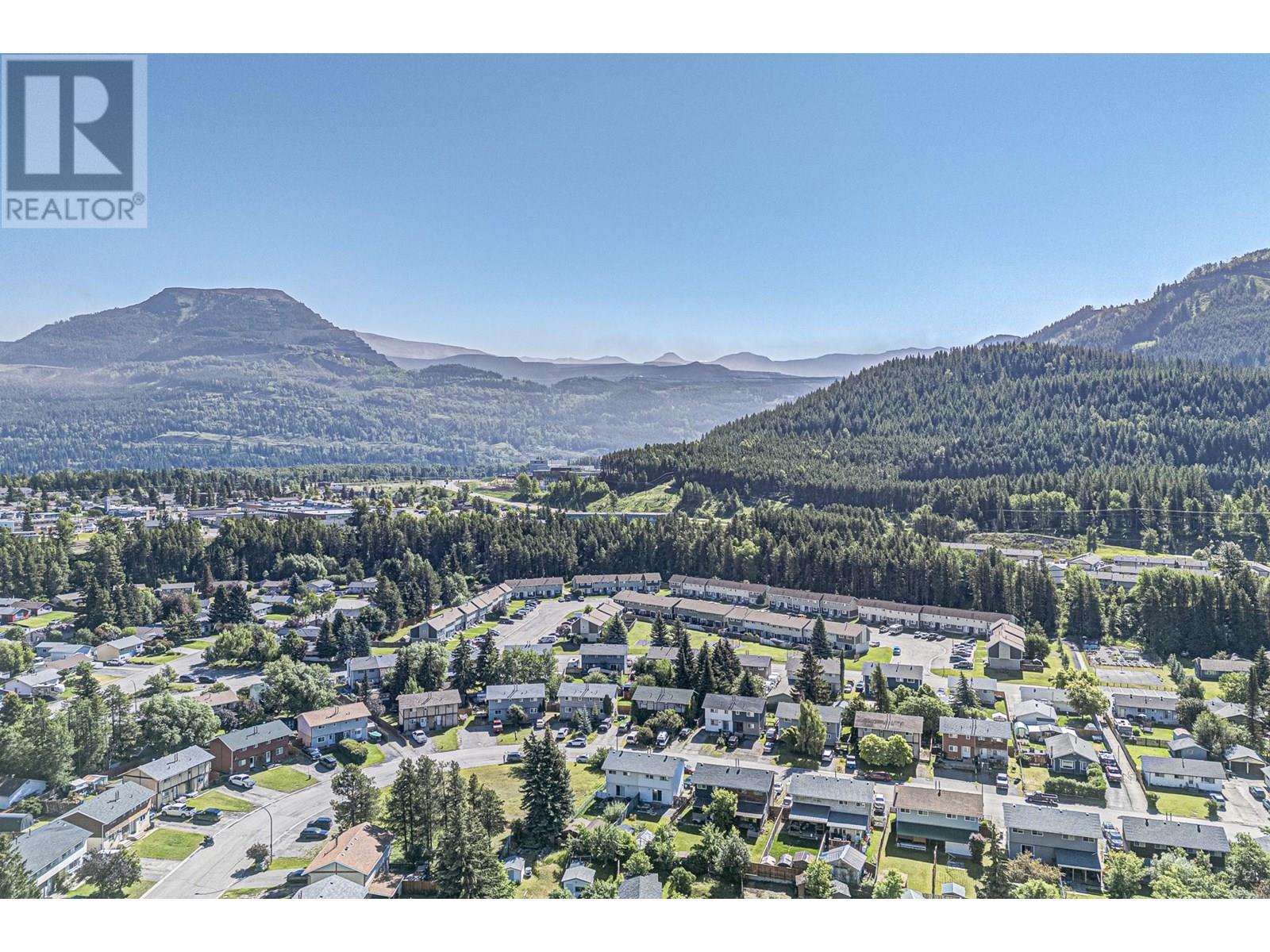 423B Mountain Ash Crescent