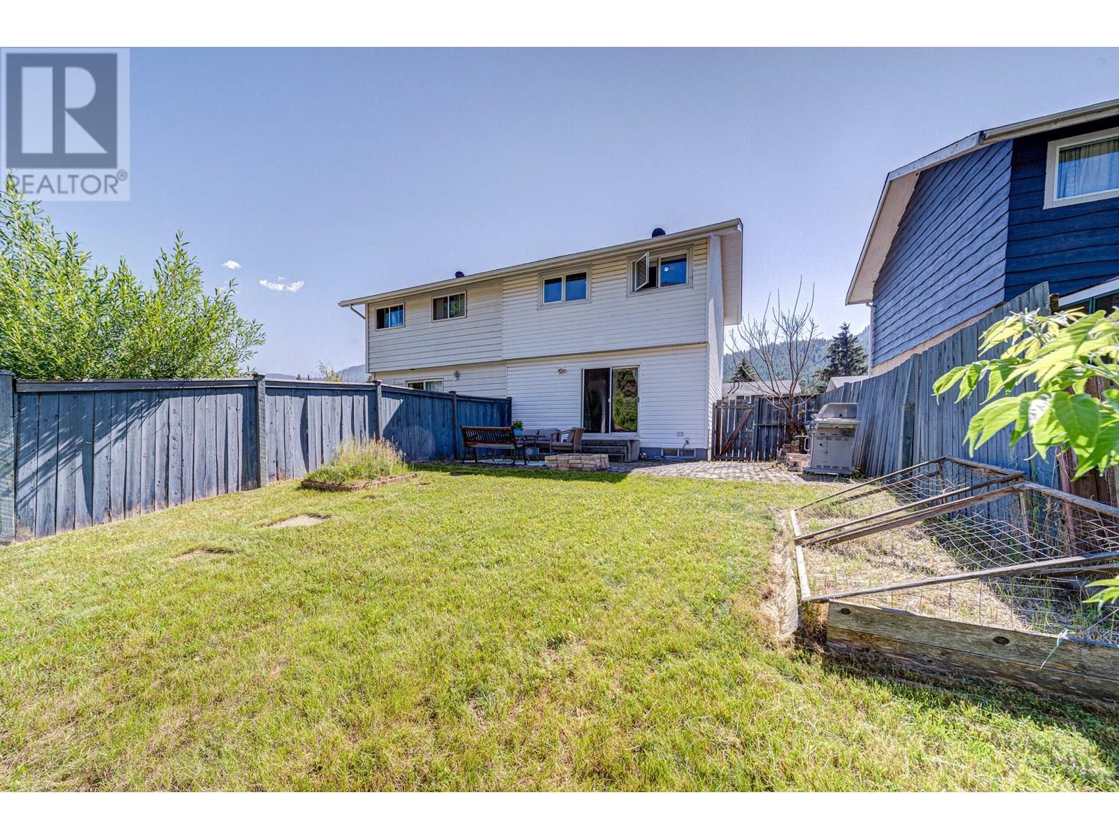 423B Mountain Ash Crescent