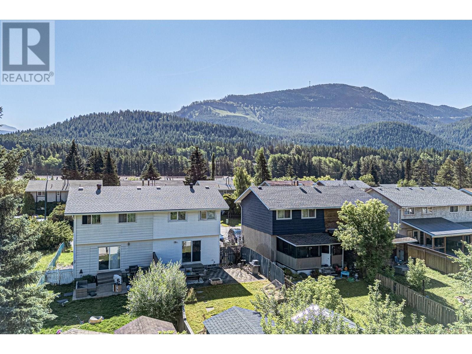 423B Mountain Ash Crescent