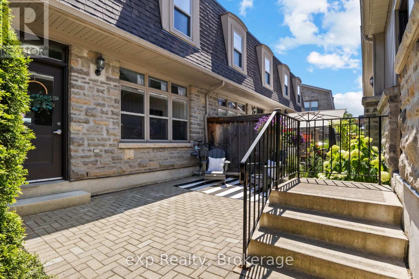 74a Cardigan Street, Guelph, Ontario  N1H 0A4 - Photo 32 - X12261703