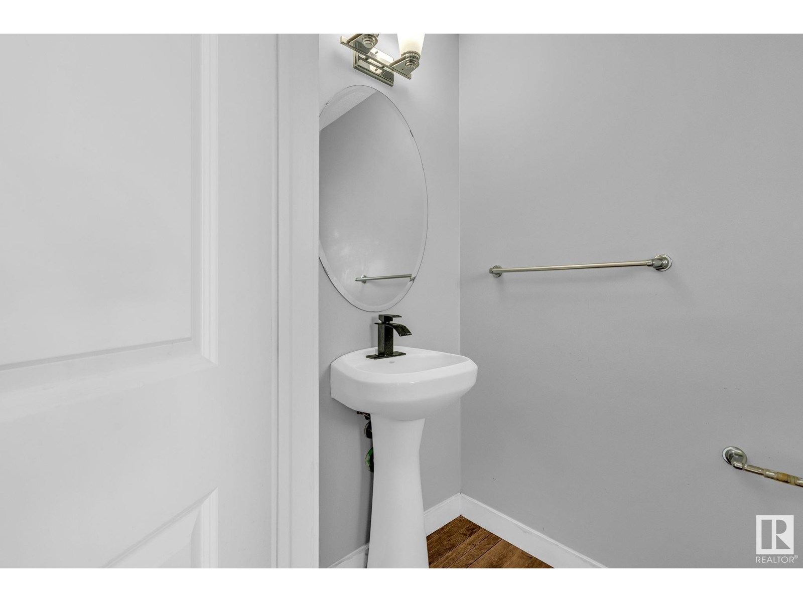 Property at 4536 ALWOOD WY SW image 2