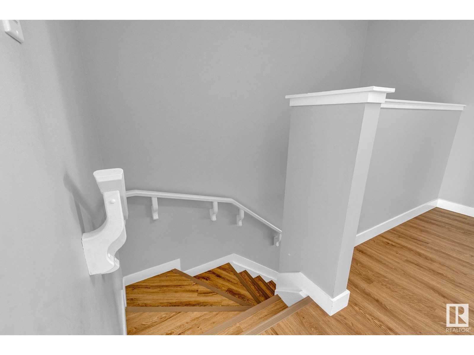 Property at 4536 ALWOOD WY SW image 5