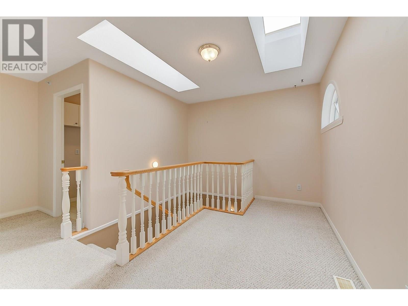 6267 Thompson Drive, Peachland, British Columbia  V0H 1X8 - Photo 17 - 10354282