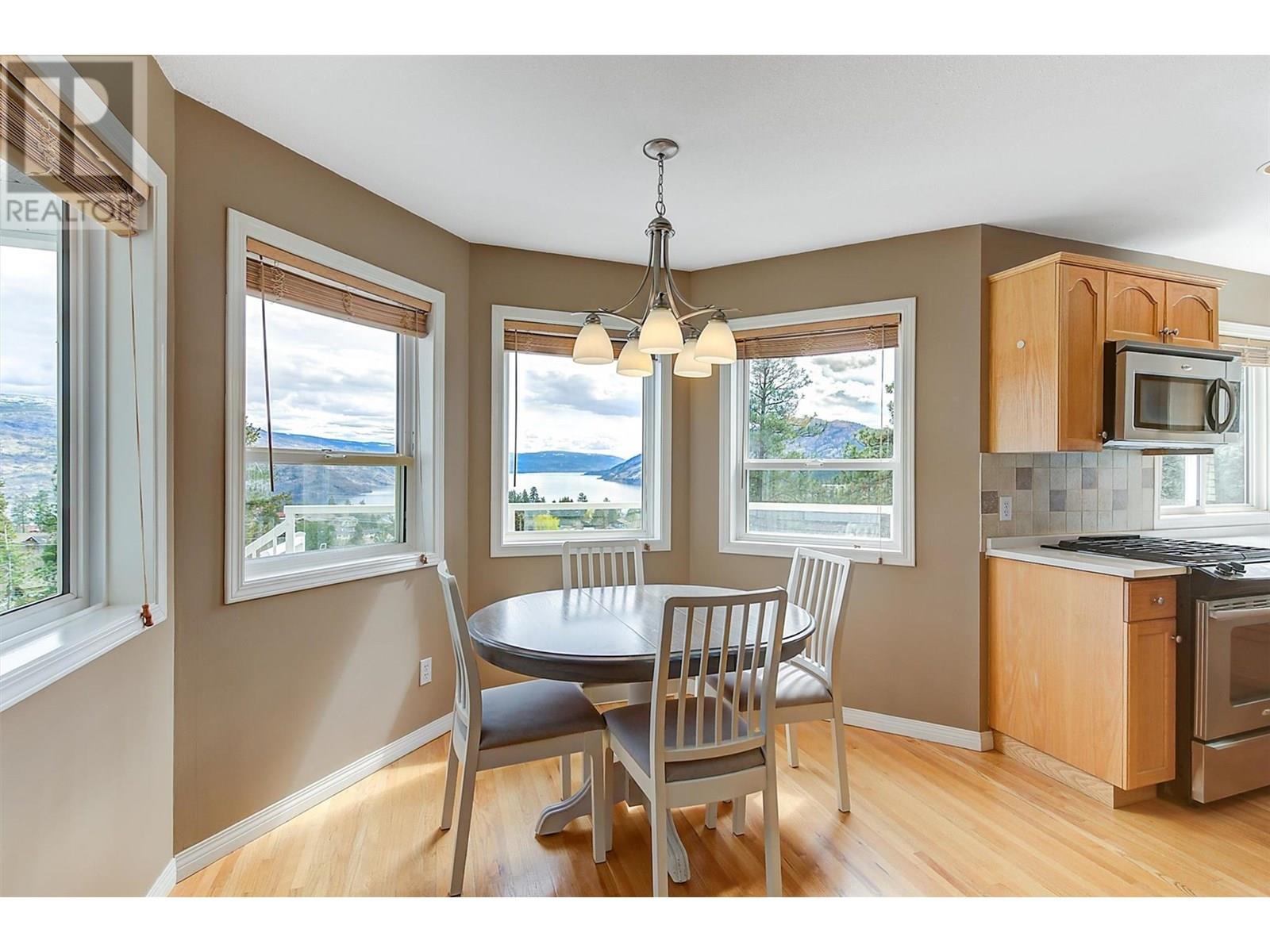 6267 Thompson Drive, Peachland, British Columbia  V0H 1X8 - Photo 10 - 10354282