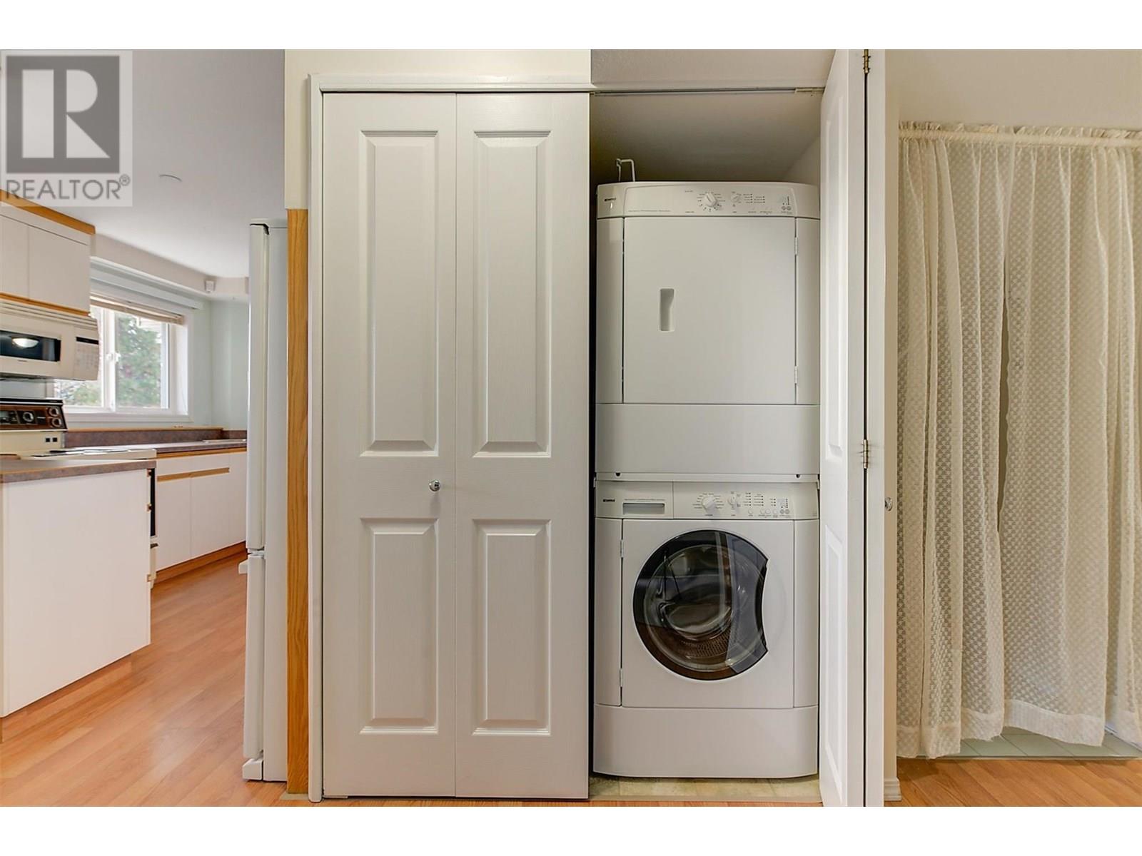 6267 Thompson Drive, Peachland, British Columbia  V0H 1X8 - Photo 36 - 10354282