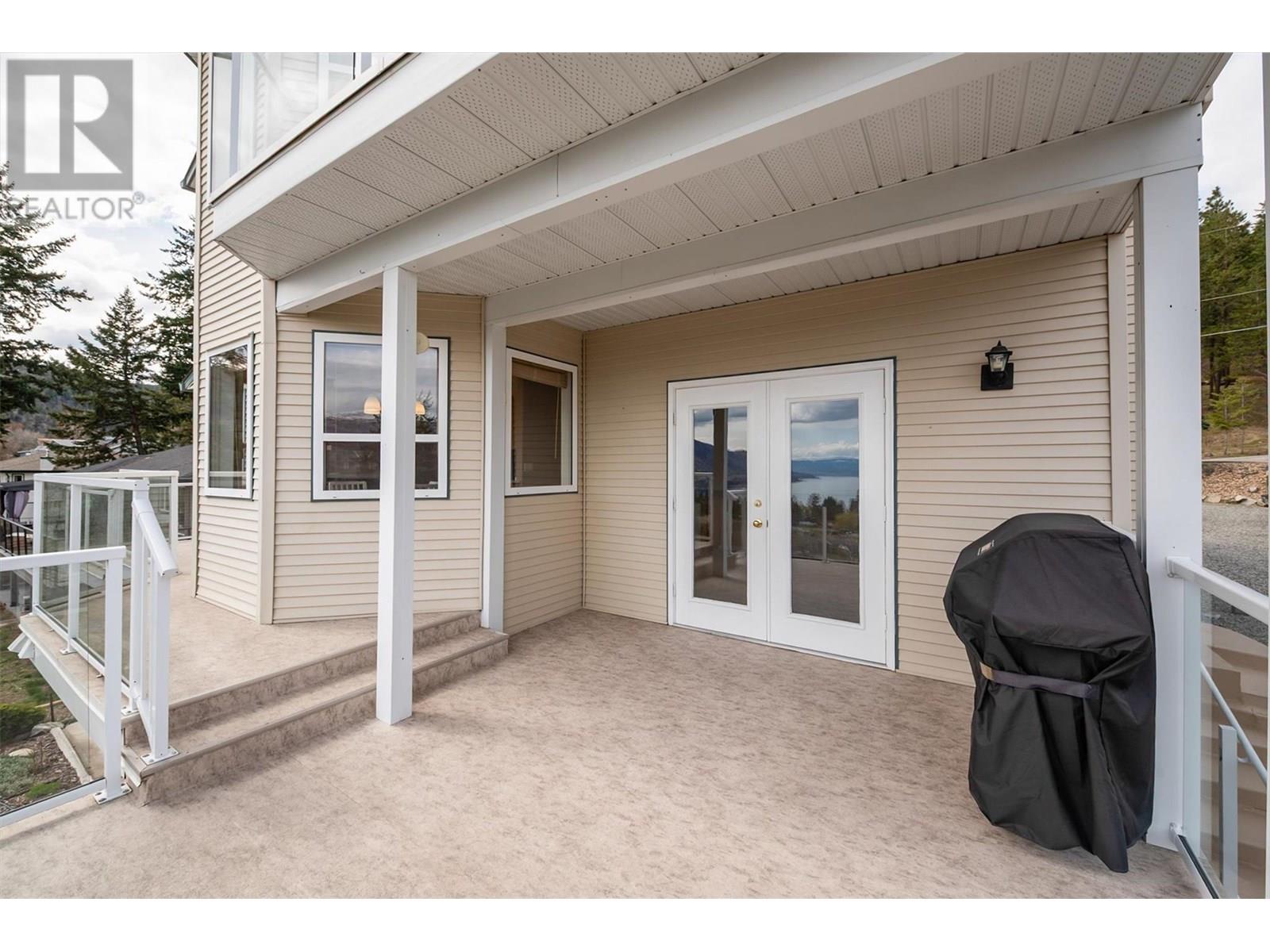 6267 Thompson Drive, Peachland, British Columbia  V0H 1X8 - Photo 15 - 10354282