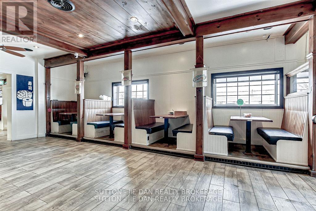 2300 Wharncliffe Road S, London South, Ontario  N6P 1L1 - Photo 6 - X12262337