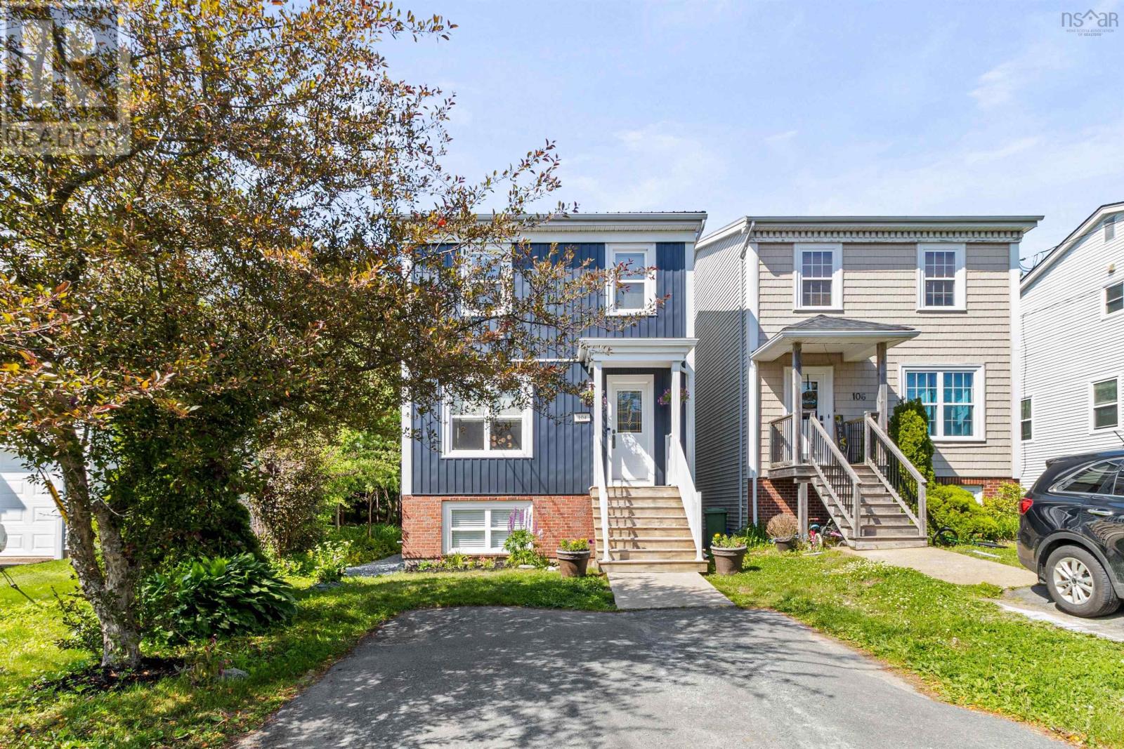 Property at 104 Roy Crescent image 2