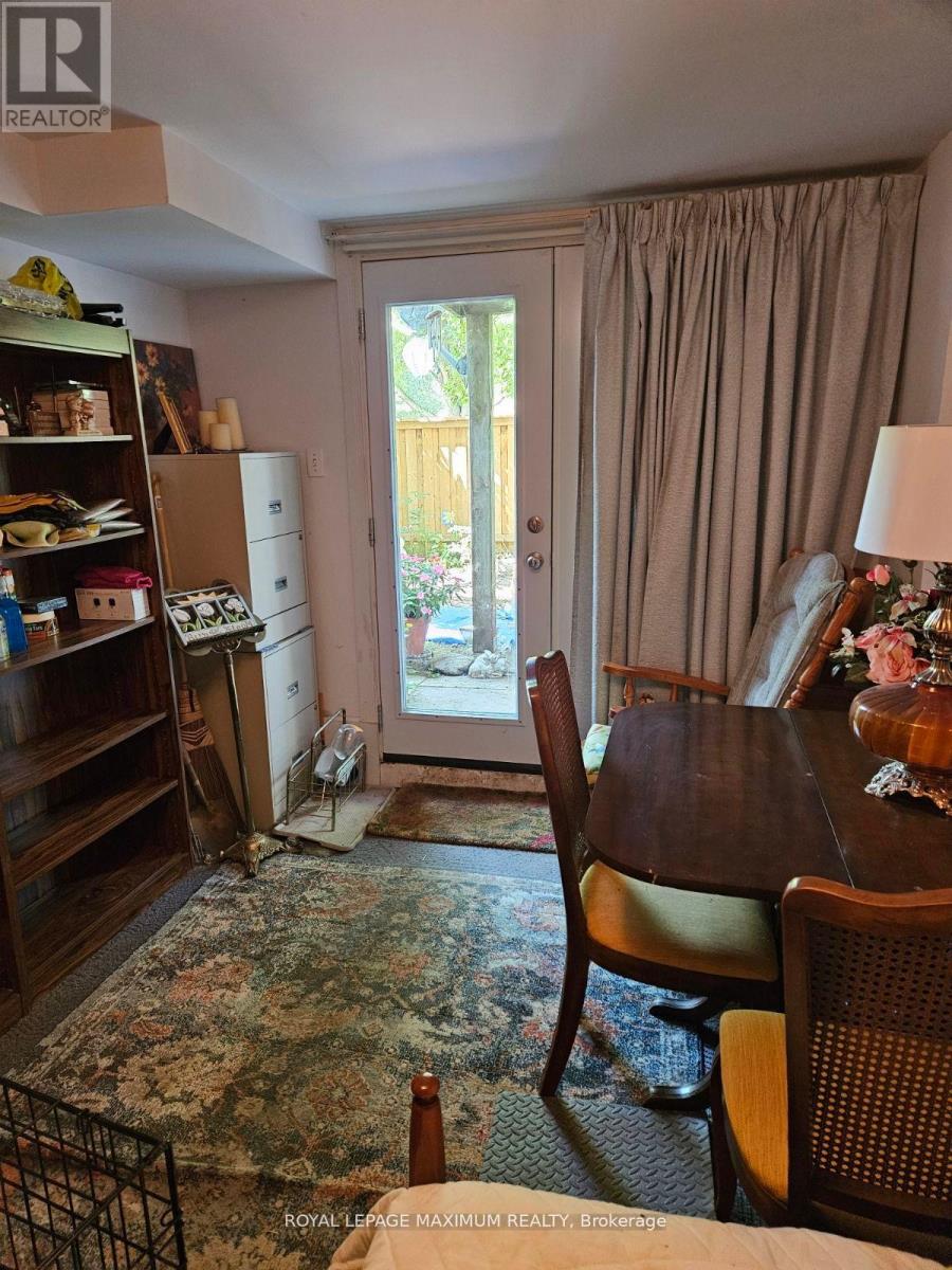 Room For Rent - 4 Murphy Lane, Ajax, Ontario  L1T 3X2 - Photo 7 - E12262301