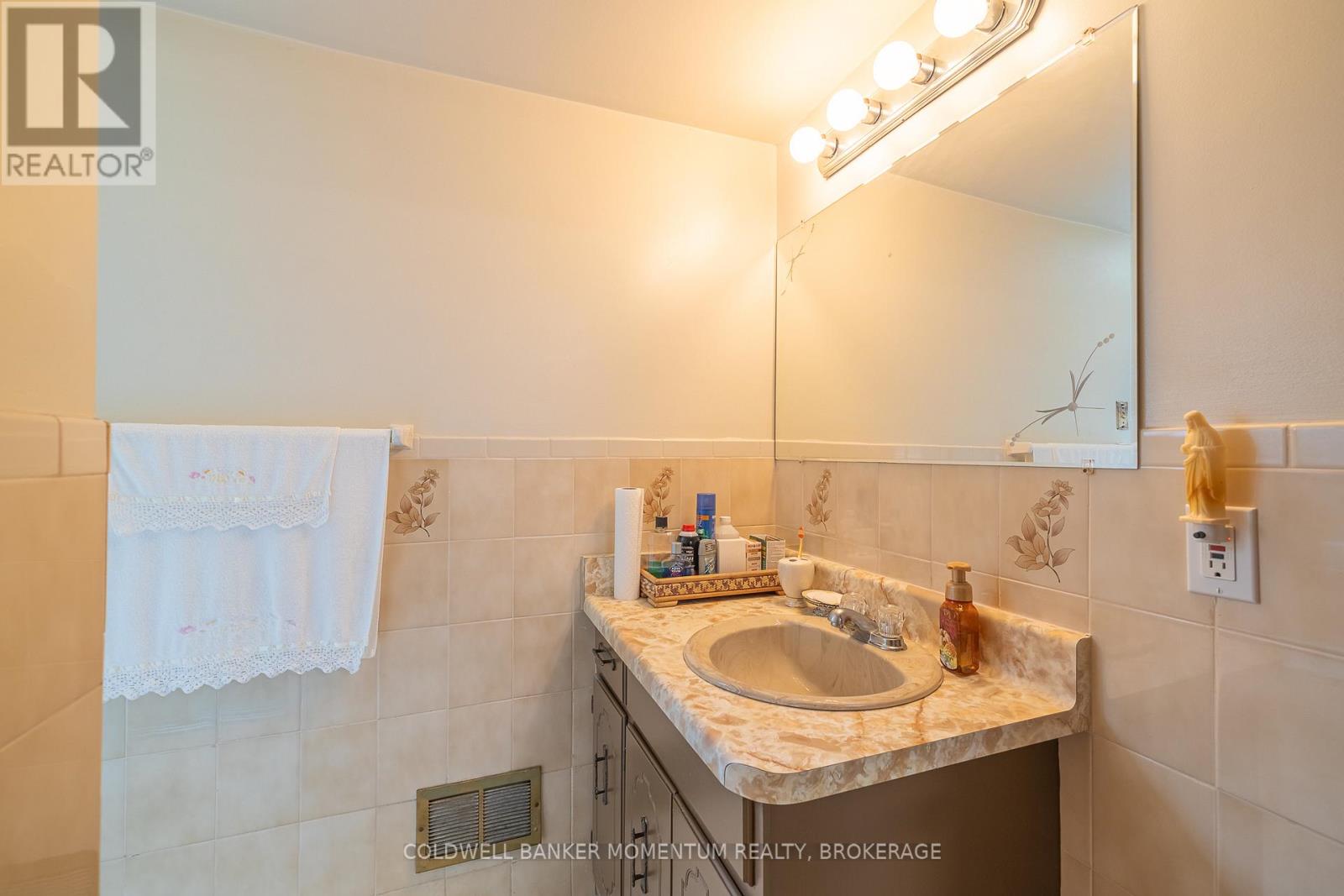 4177 Brookdale Drive, Niagara Falls, Ontario  L2H 2A9 - Photo 36 - X12262419