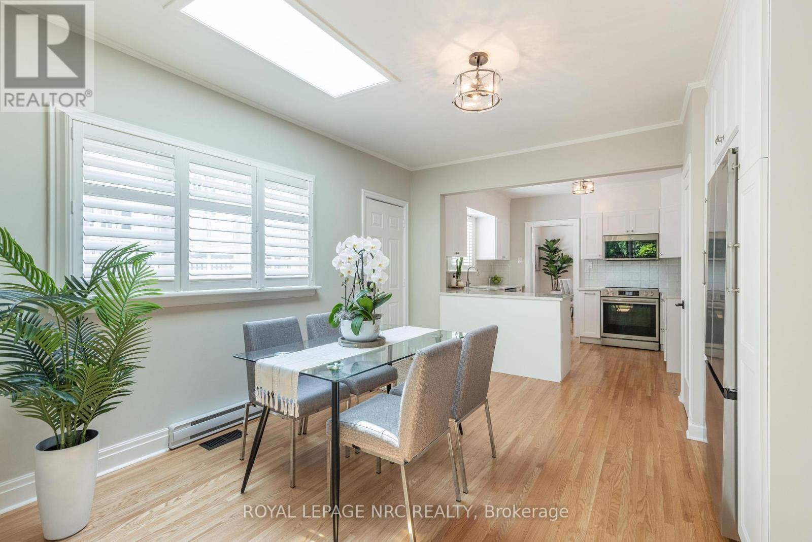 51 Hillcrest Avenue, St. Catharines, Ontario  L2R 4Y3 - Photo 17 - X12262453
