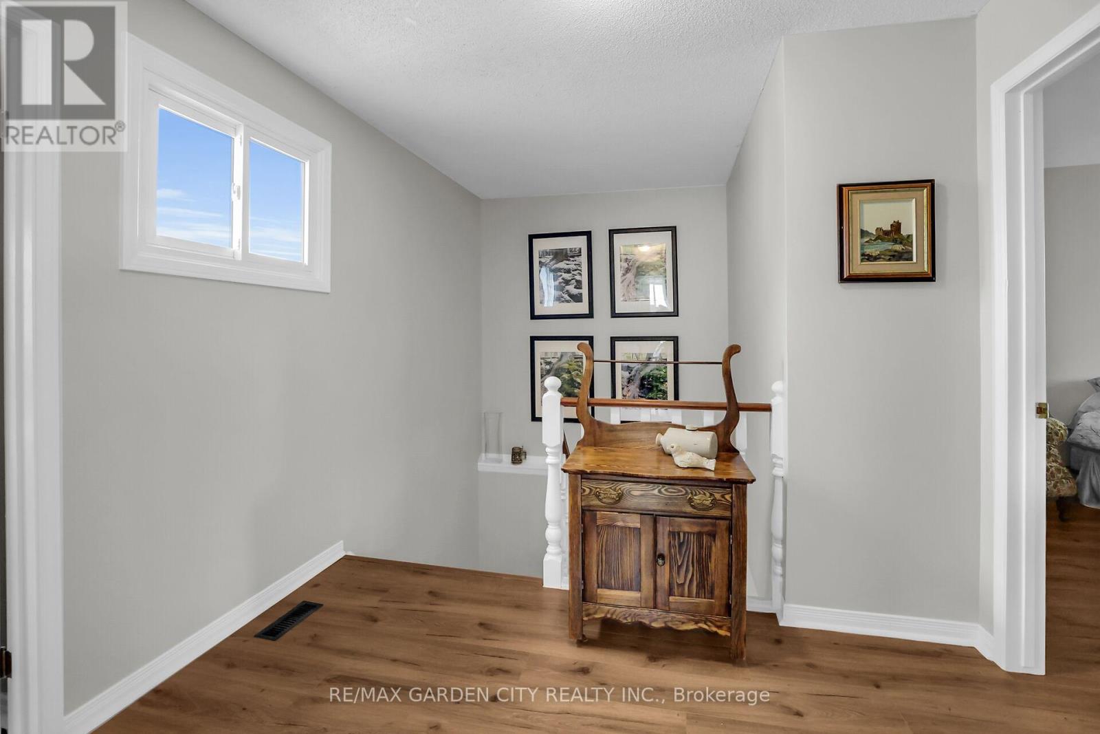 4542 Ivy Gardens Crescent, Lincoln, Ontario  L3J 0B3 - Photo 20 - X12262465