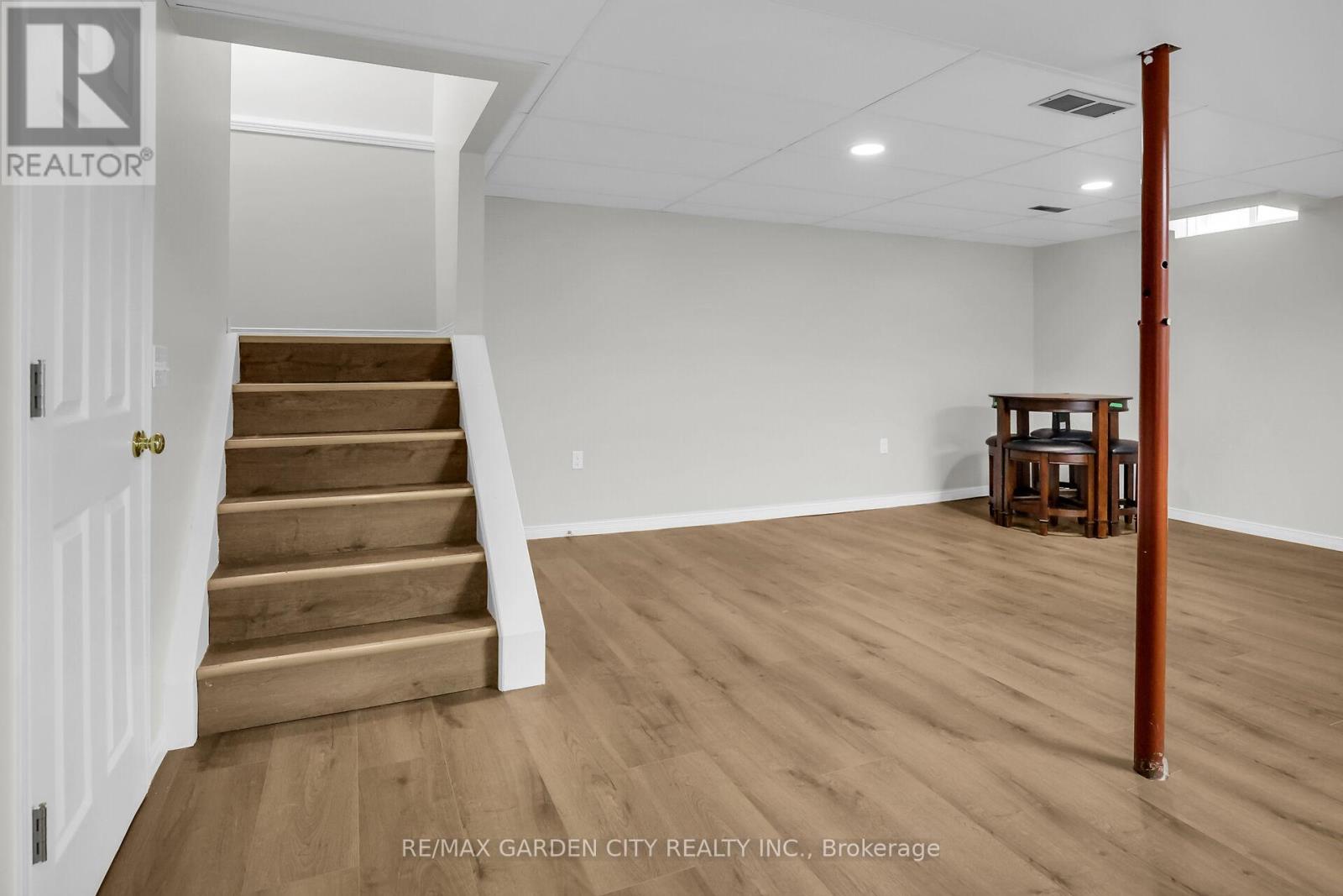 4542 Ivy Gardens Crescent, Lincoln, Ontario  L3J 0B3 - Photo 21 - X12262465