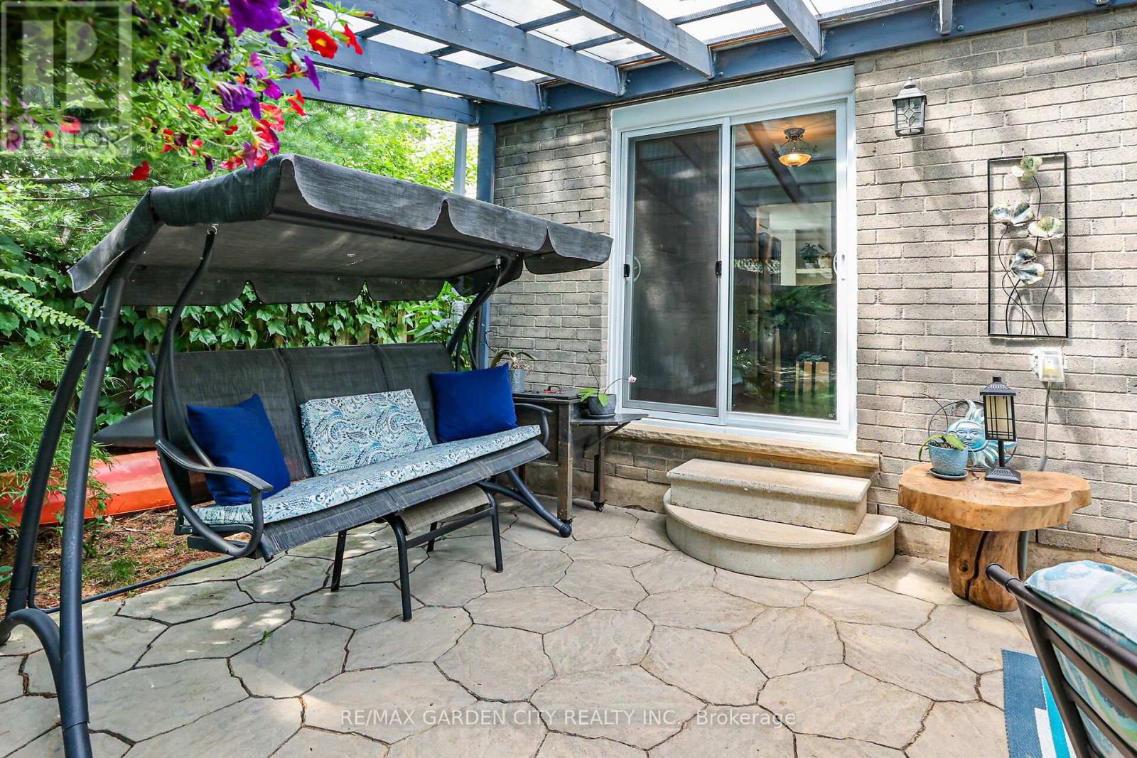 4542 Ivy Gardens Crescent, Lincoln, Ontario  L3J 0B3 - Photo 25 - X12262465