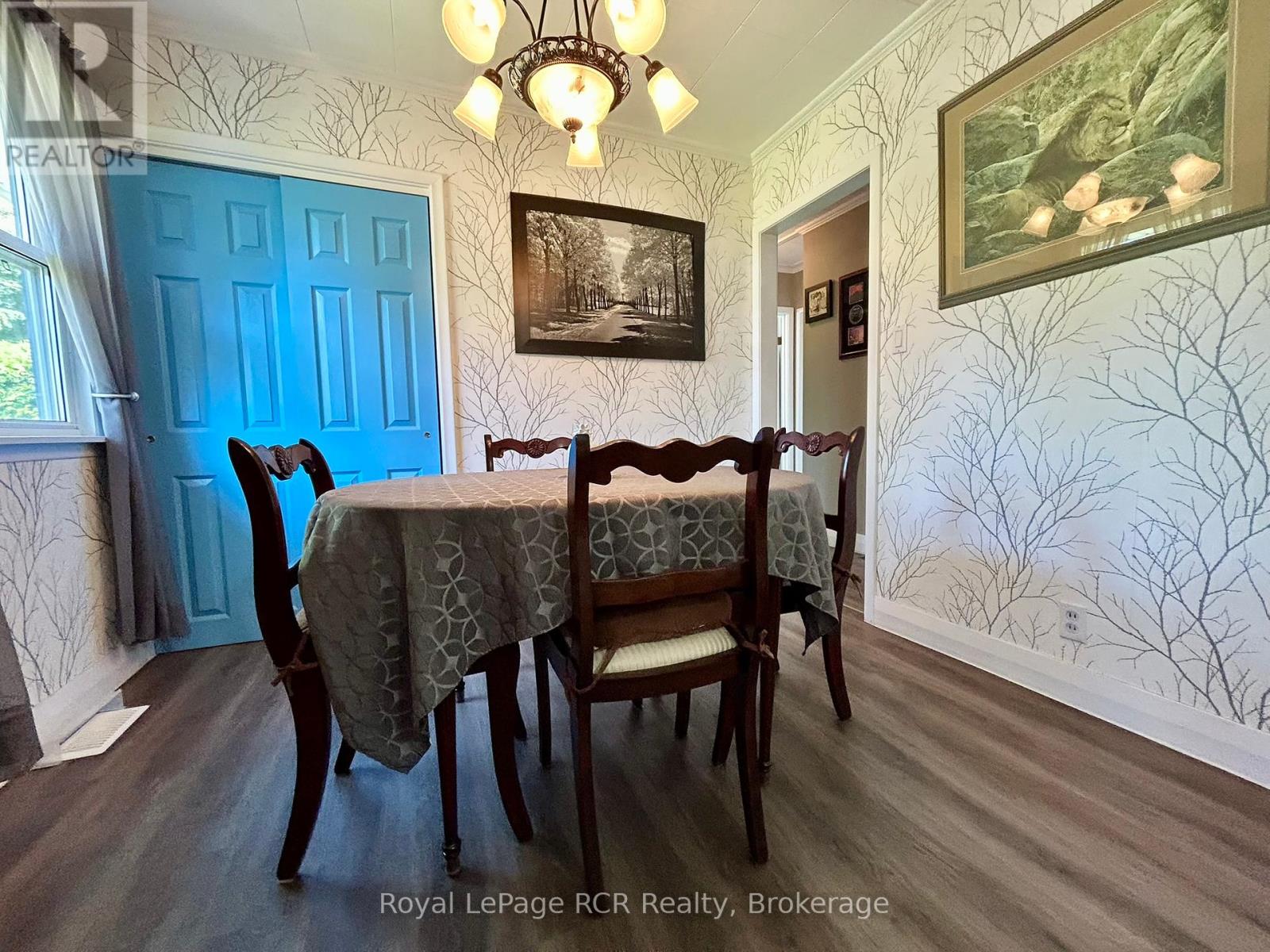 48 4th Avenue W, Owen Sound, Ontario N4K 4V2 - Photo 5 - X12262336