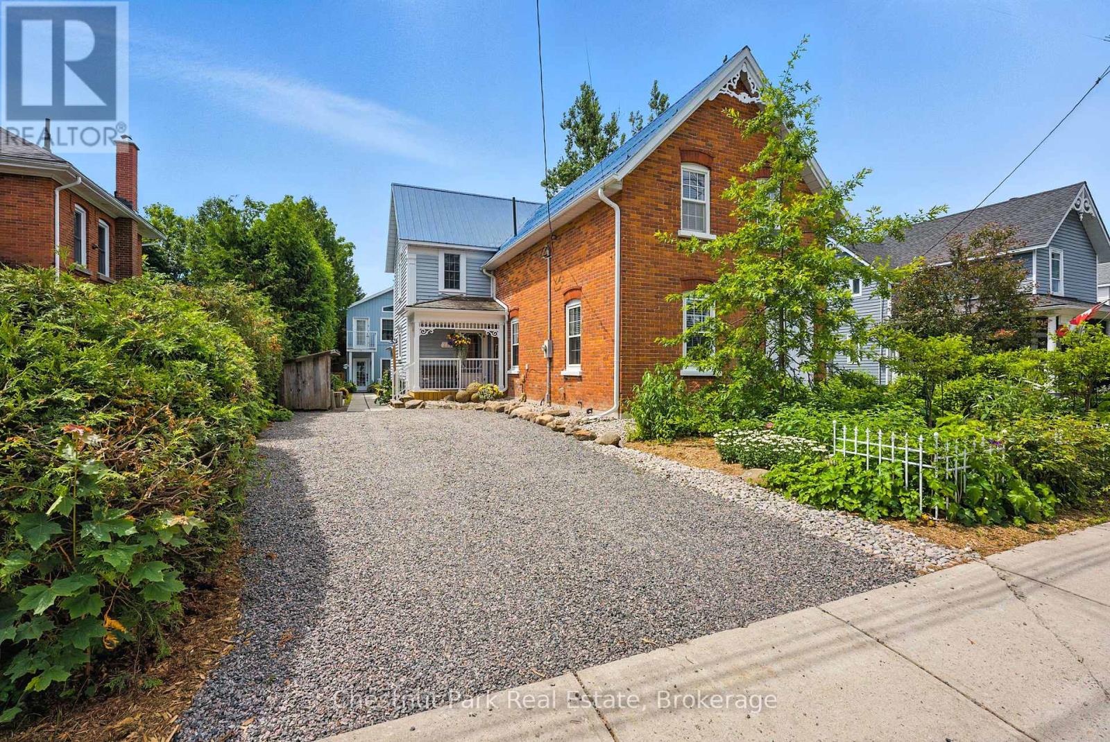 212 JAMES STREET, bracebridge (macaulay), Ontario