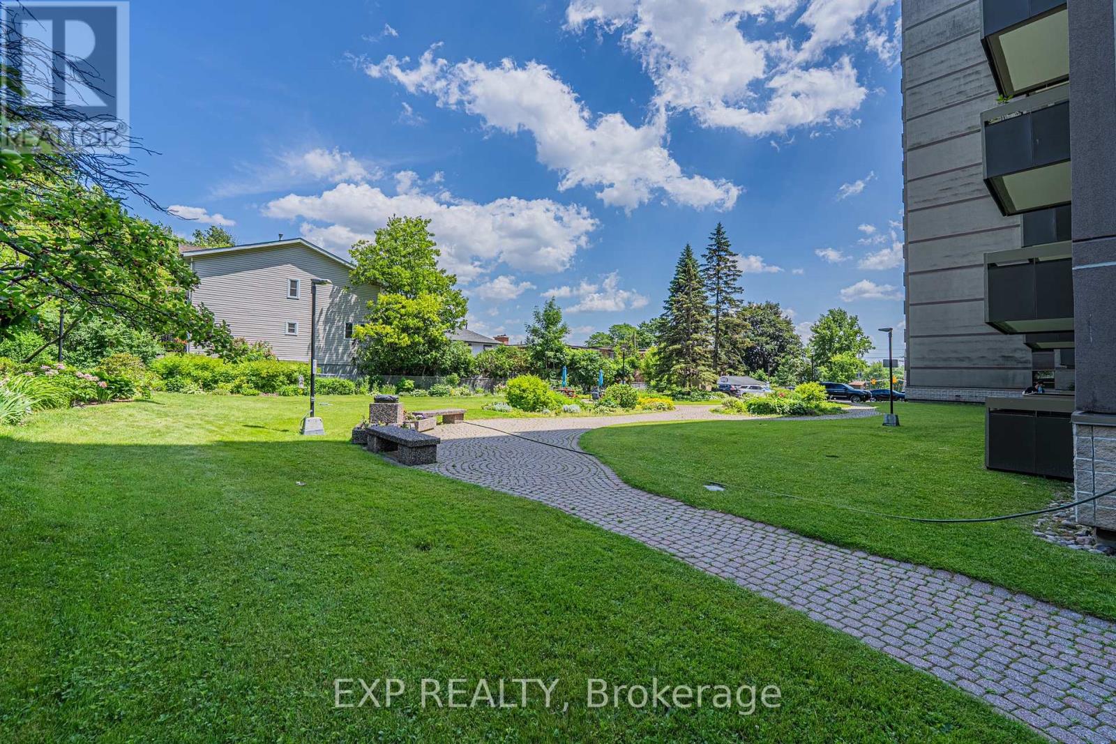 Property at 1111 - 555 BRITTANY DRIVE image 5