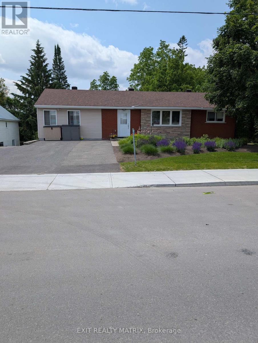 3807 CARP ROAD N, ottawa, Ontario