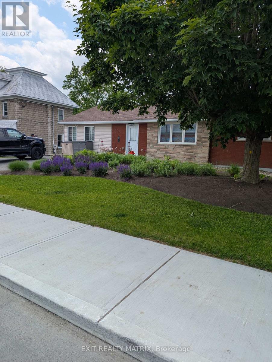 3807 Carp Road N, Ottawa, Ontario  K0A 1L0 - Photo 2 - X12262494