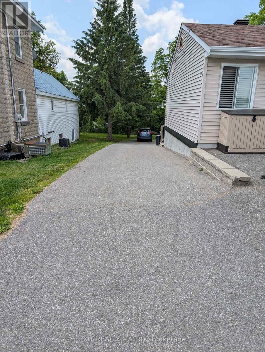 3807 Carp Road N, Ottawa, Ontario  K0A 1L0 - Photo 3 - X12262494