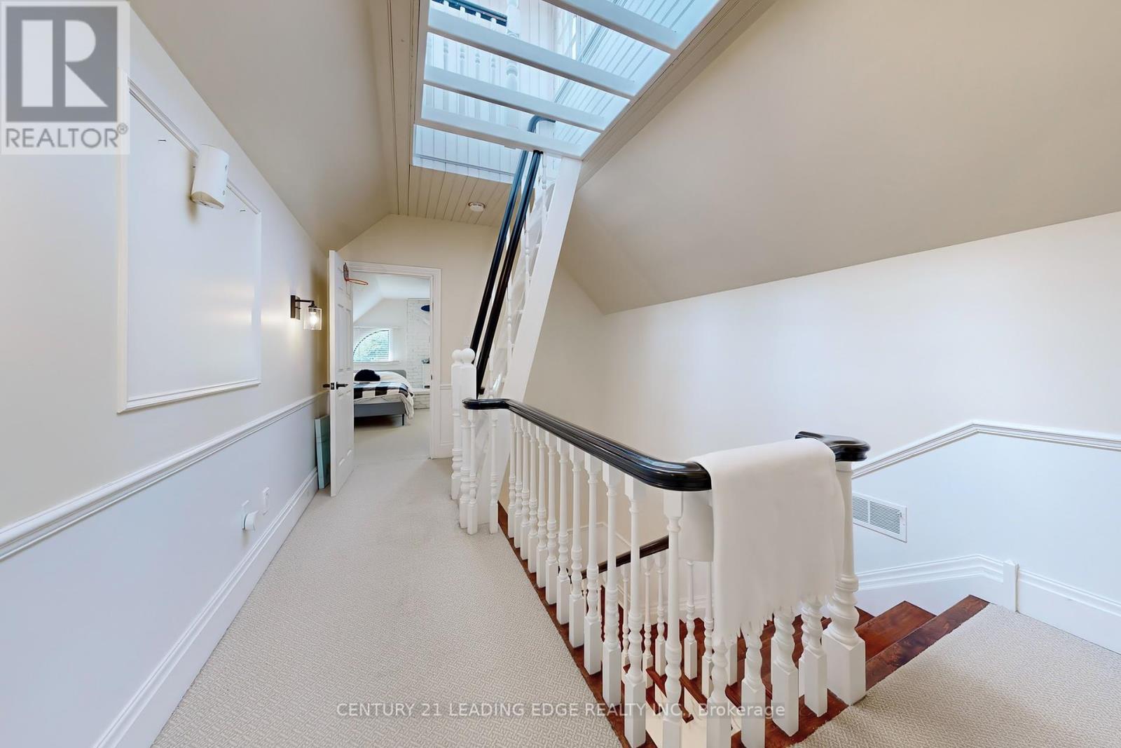 18 Ridgevale Drive, Markham, Ontario  L6B 1A8 - Photo 32 - N12262296