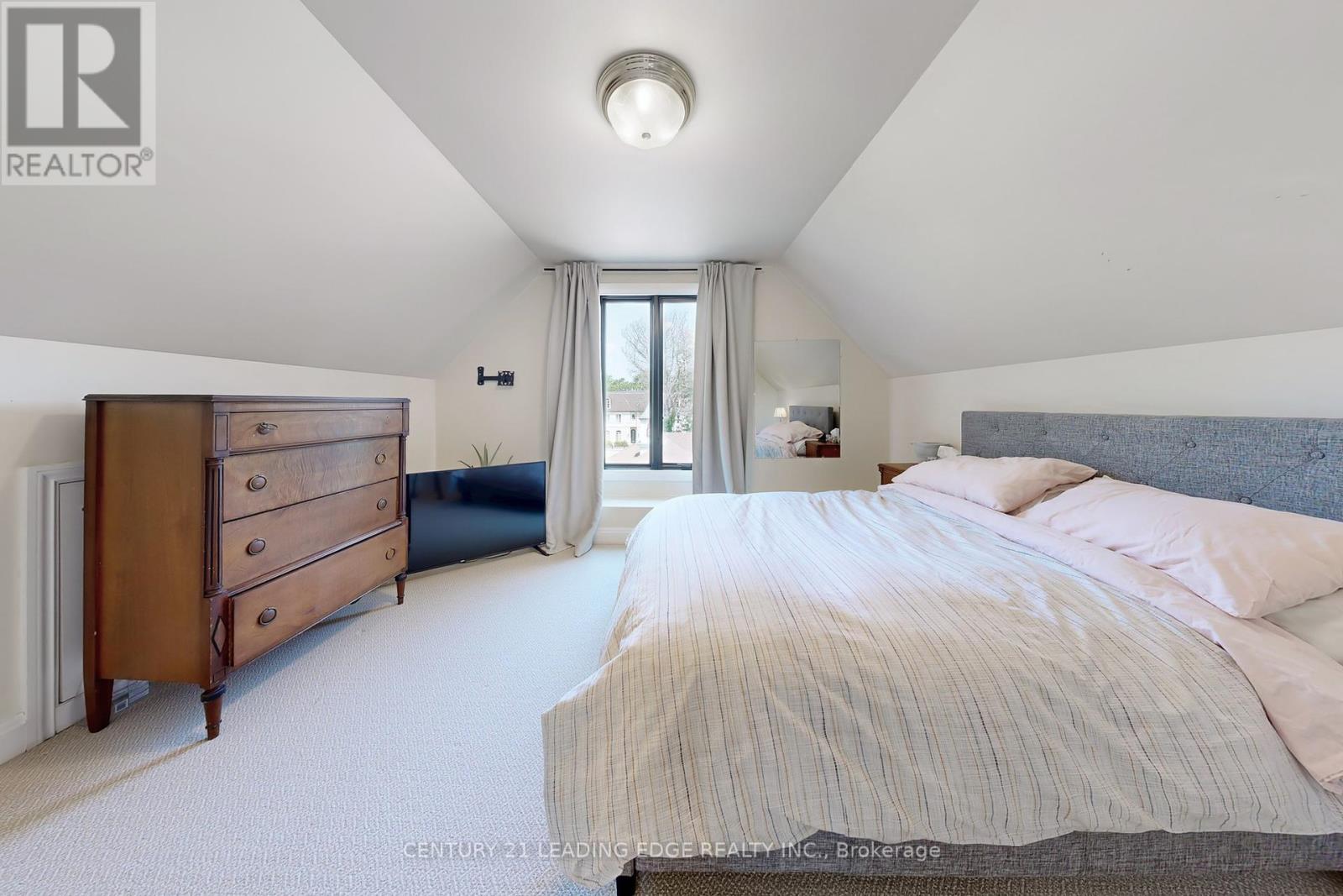18 Ridgevale Drive, Markham, Ontario  L6B 1A8 - Photo 34 - N12262296