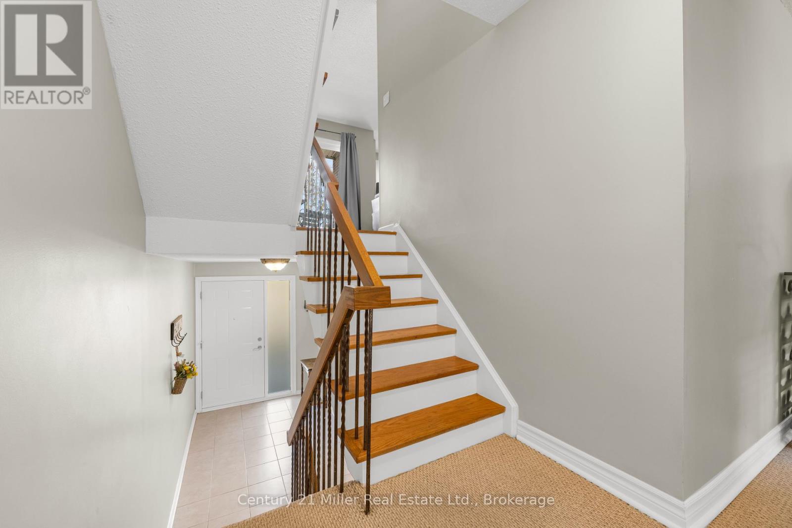 Property at 19 - 1310 HAMPTON STREET image 5